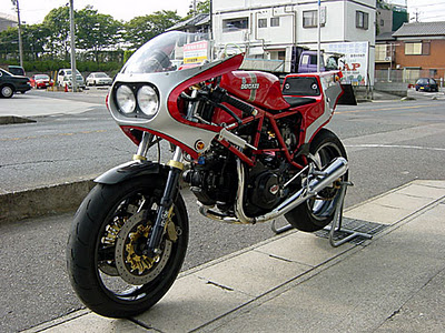 Ducati Harris Itjap210