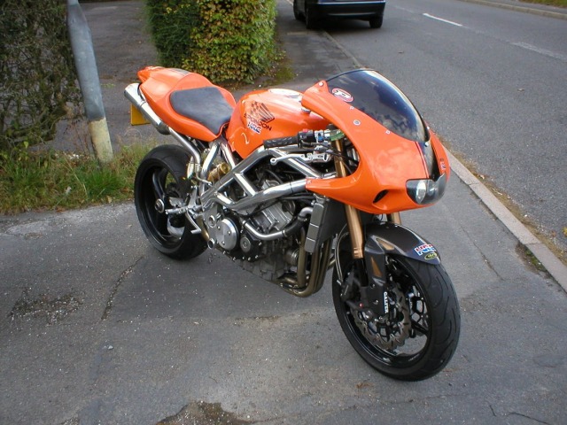 Ducati Spondon P1010012