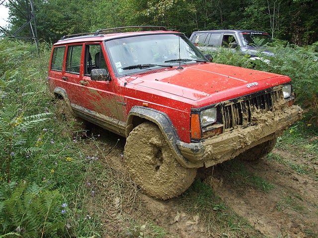 mon Jeep XJ rouge! Dscf3710