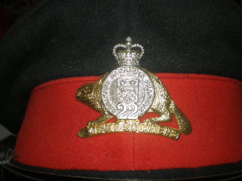  Latest arrival Merchant Navy ww2 and 1960 22 ieme regiment visor cap P7220017