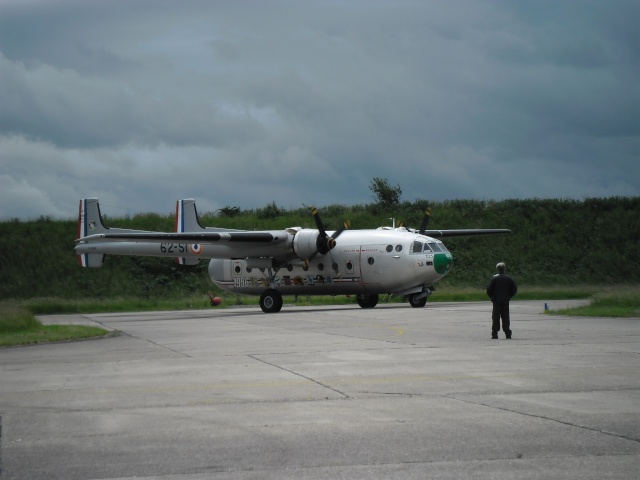 Noratlas n° 105 - toujours en service au 10 avril 2011 - Page 3 Sam_0110