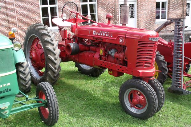 1er Juillet 2012: Expo vieux tracteurs à LESCHELLE  02 Dscf2111