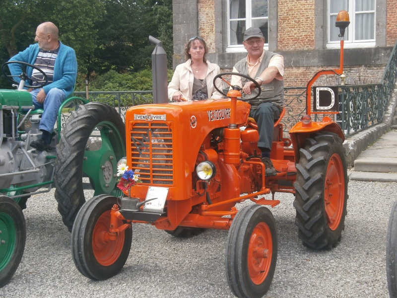 1er Juillet 2012: Expo vieux tracteurs à LESCHELLE  02 P7010317