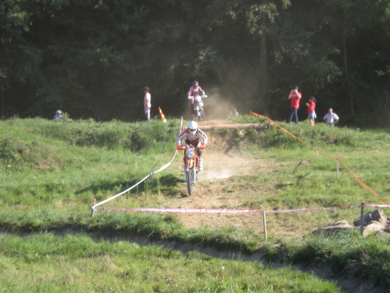 Herbe et poussire  Quinci en Beaujolais ! Moto_e20