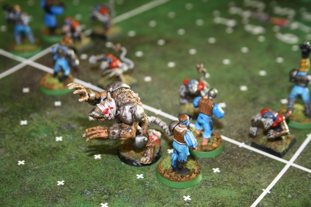 tournoi blood bowl le 30 octobre 2011 Img_8228