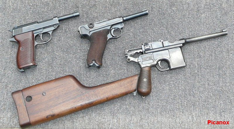 Le trio de pistolets Germanique historique... German11