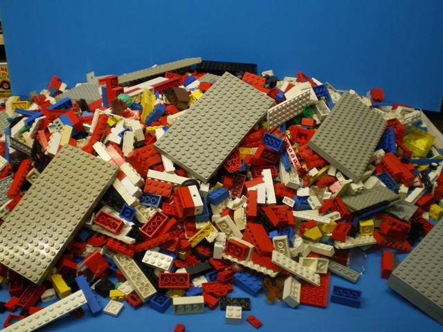 Le Topic des Lego :) - Page 11 Legoa10