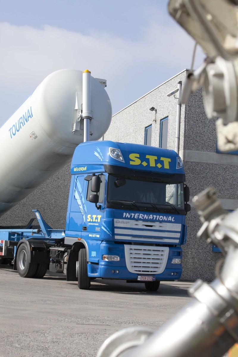 STT international (Tournai , La Louviere) - Page 2 Daf-xf11