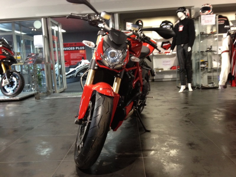 Le coin coin des Ducati - Page 5 211