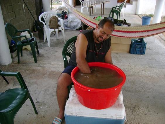 FOTOS- Búsqueda de Oro Natural en las playas de Michoacán, México. 1011