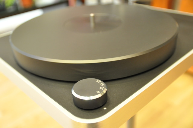 Clearaudio Concept with superlative budget turntable (New) Dsc_0114