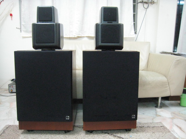 Kef 105.2 Ref Speaker (used) Img_2318