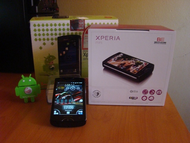 Mi nuevo celu (Smartphone) =D Xperia10