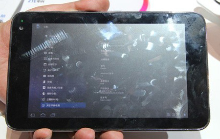 ZTE T98 primer Tablet con NVIDIA Tegra 3 Quad Core Zte-t910