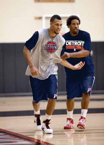 Detroit Pistons : The bad boys sentinelle - Page 9 Brando12