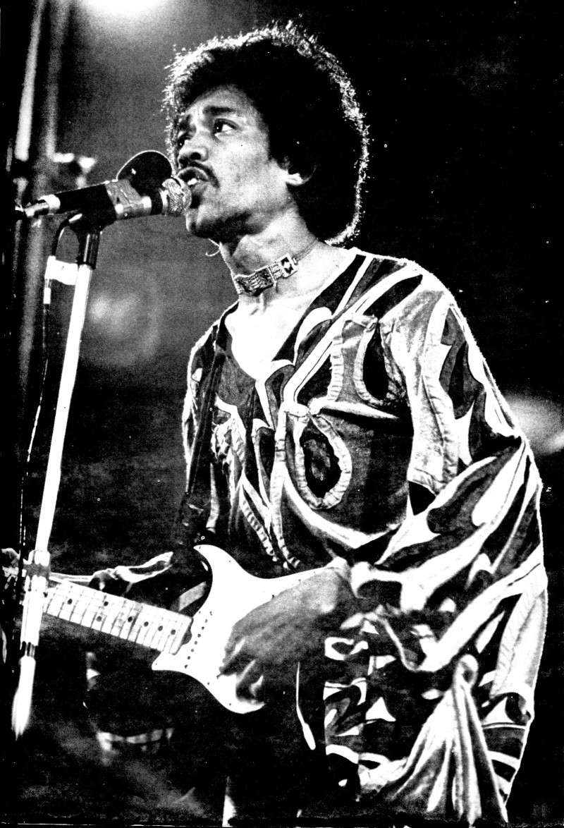 Jimi Hendrix dans la presse musicale française des années 60, 70 & 80 Best_215