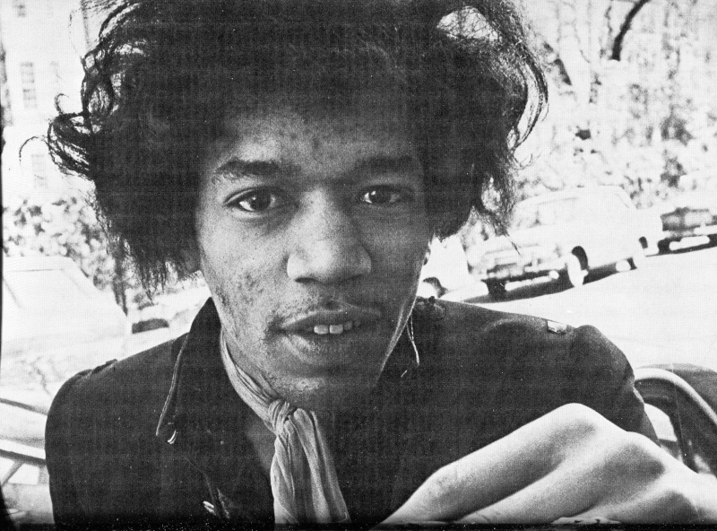 Jimi Hendrix dans la presse musicale française des années 60, 70 & 80 - Page 10 Rnf_1915