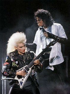 Jennifer Batten (Guitarrista da Bad,Dangerous e History Tour) fala sobre Michael Jackson Mj23310