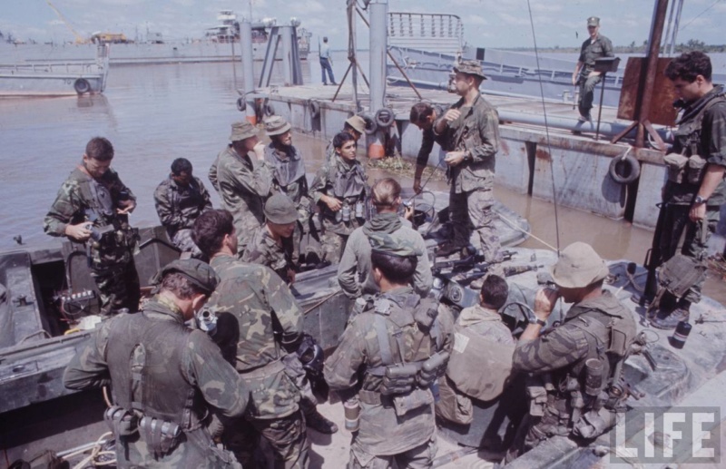 Les Navy Seals au Vietnam C510