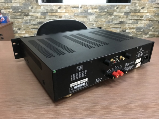 Parasound HCA-1000 stereo power amplifier C6f9bb10