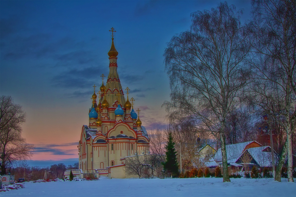 Церковь зимой