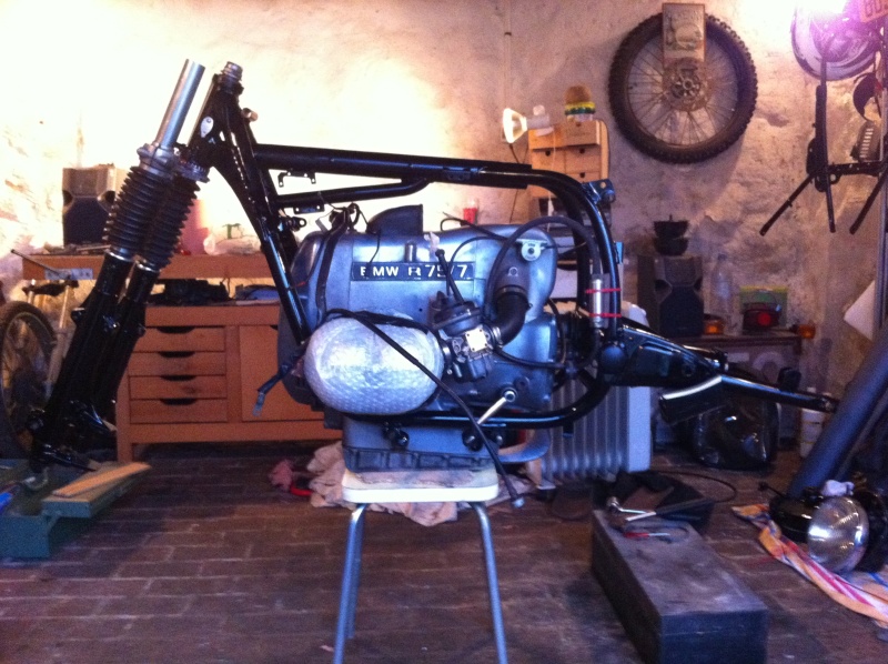 BMW R75/7 Restauration  - Page 2 Img_1214