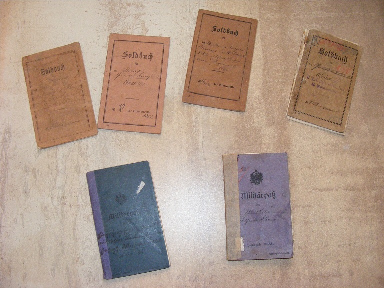 (E) lot de livrets militaires Allemands ( VENDU) Dscf0247