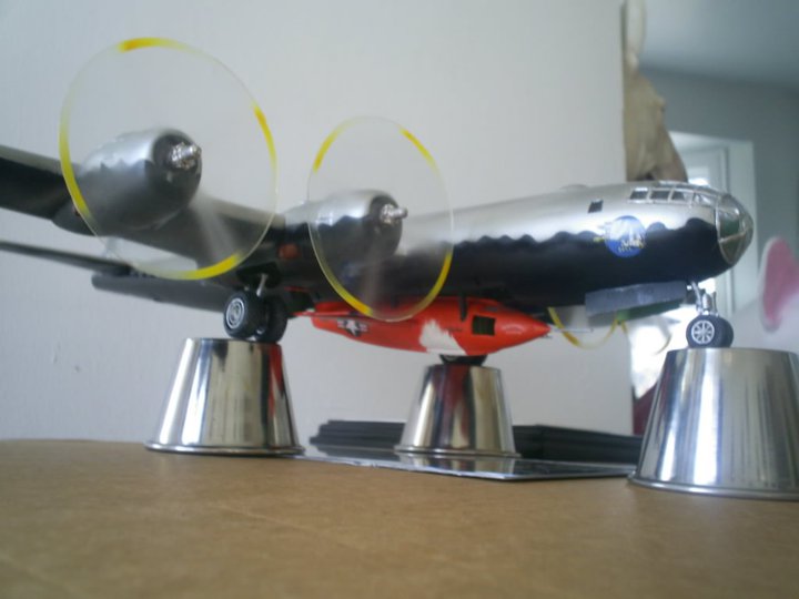 Mon B-29 'Mothership' avec le Bell x-1 au 1/72 B-29_e11