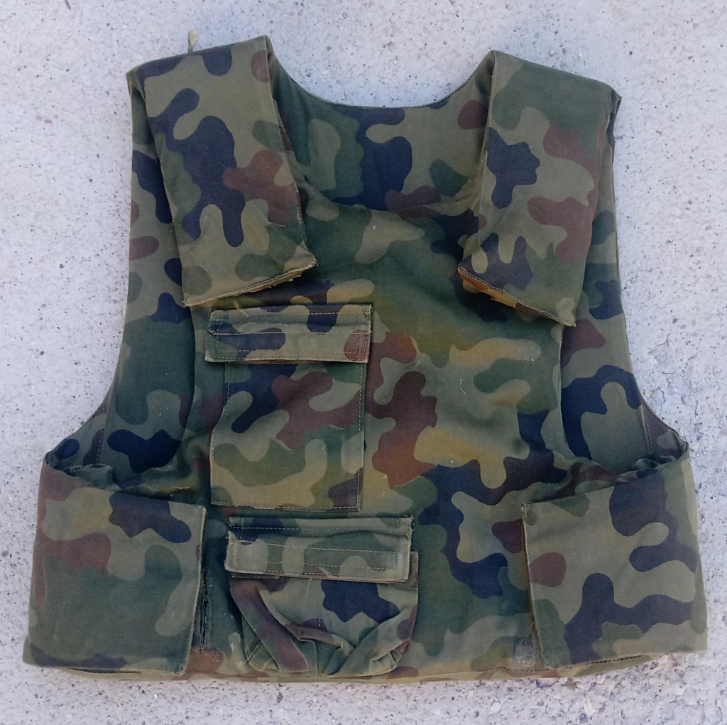 1990s Polish body armor vest - OCHRA 10012110