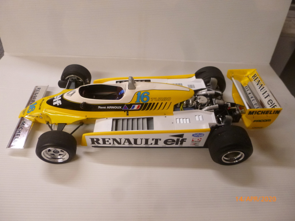 Renault F1 RE20 Turbo Italeri 1:12 gebaut von Millpet - Seite 3 P1110687