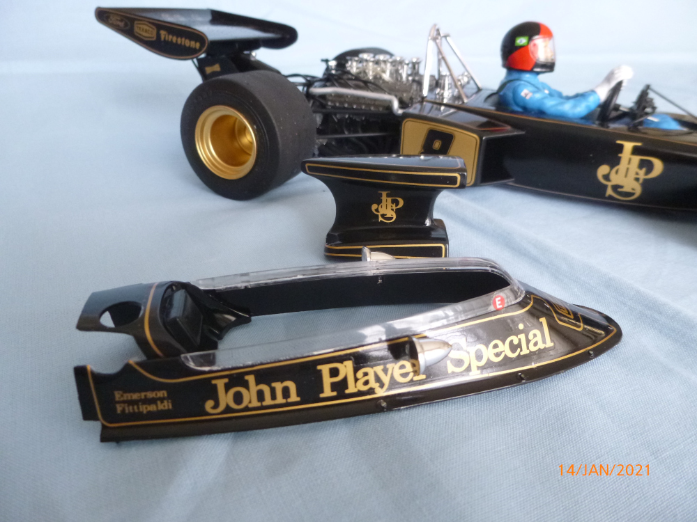 JPS Lotus72D F1 Tamiya 1:12 Galeriebilder P1130083