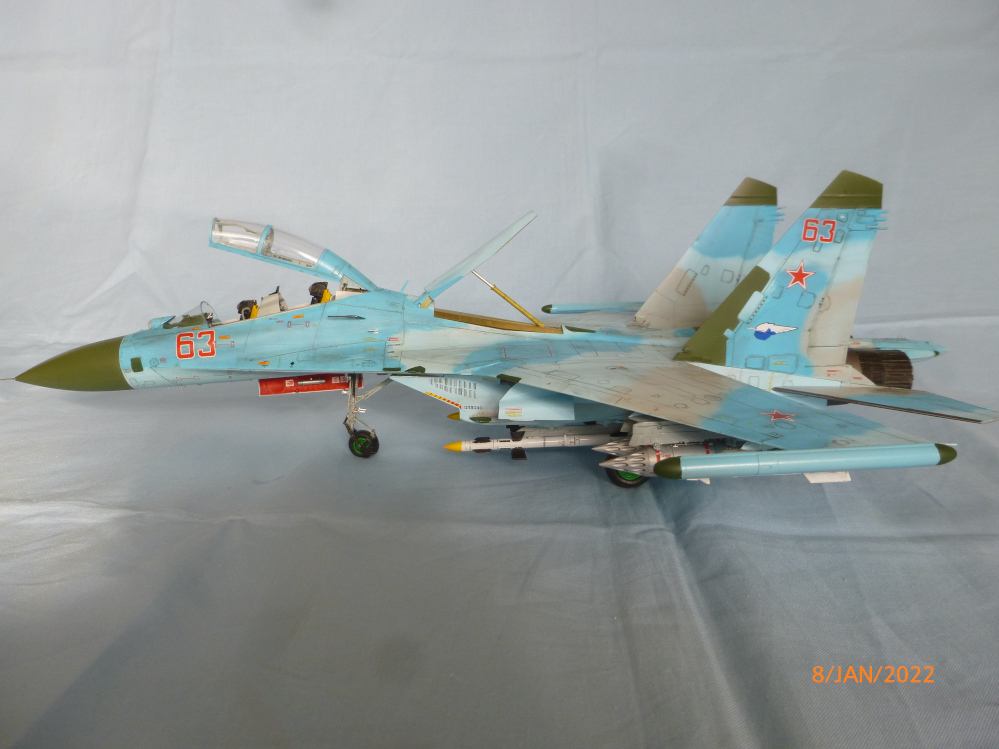  SU 27 UB Flanker C 1:48 GWH Galeriebilder P1140053