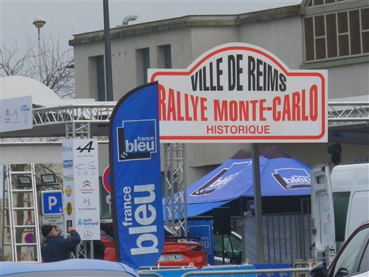 XXIV ème Rallye de Monte Carlo Historique - 27 Janvier / 02 Février 2022 - Page 3 Imgp3768