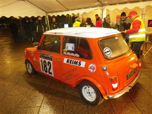 XXIV ème Rallye de Monte Carlo Historique - 27 Janvier / 02 Février 2022 - Page 2 Imgp3856