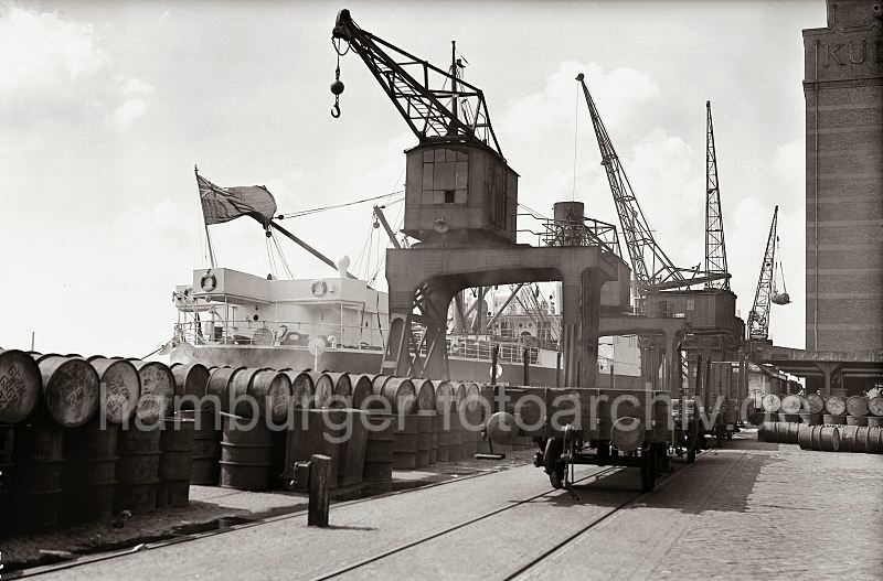 Hamburg Hafen 1955  531_b_10