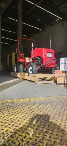 Massimo mini tractor  20240210