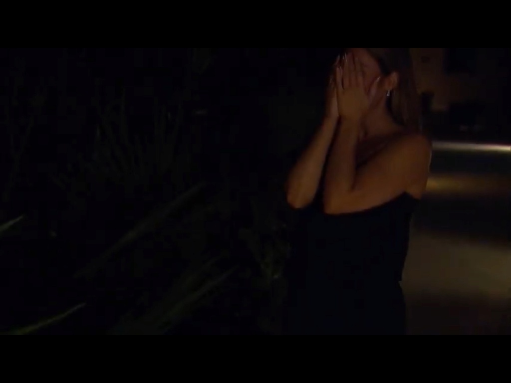 Bachelorette 19 - Gabby Windey - Rachel Recchia - SCaps - *Sleuthing Spoilers* - Page 10 Fdb10710