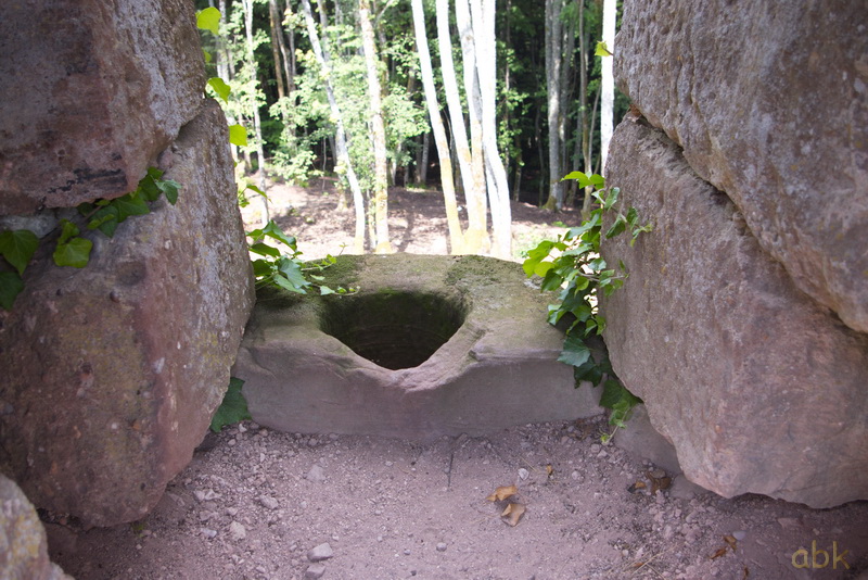 Sentier des Demoiselles de Pierre et château de Guirbaden (près de Mollkirch 67) Guirba30