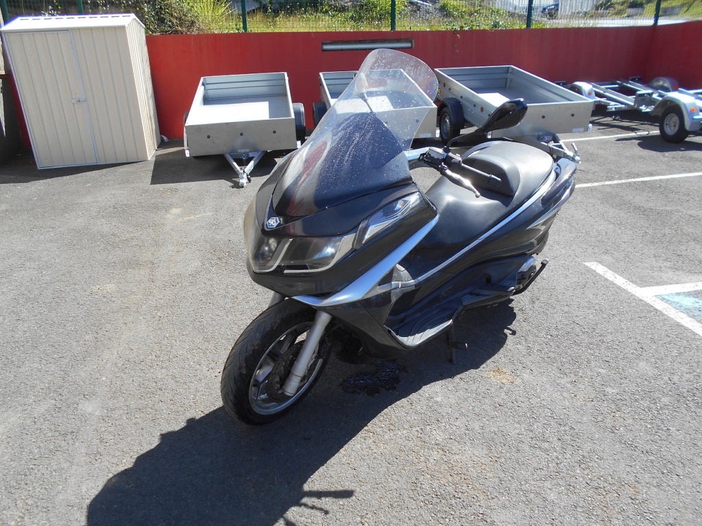 à vendre SCOOTER PIAGGIO X10 500 EXECUTIVE Dscn0410