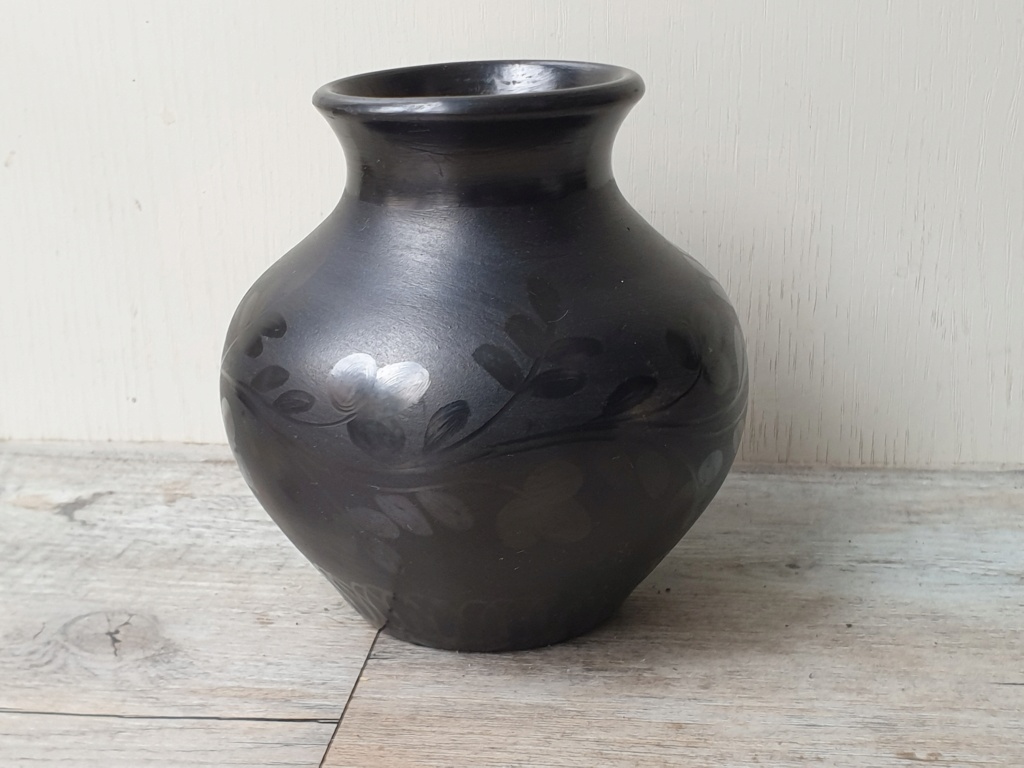 Vase - Hungarian black pottery - Istavan Fazekas Nadudvar  20220513