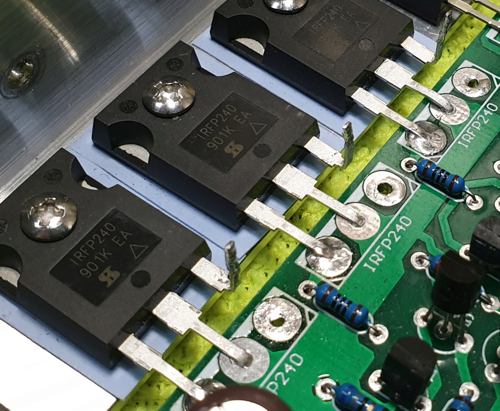 Etapa de potencia mosfet - Página 4 Sin_tz20