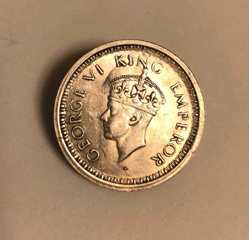 Una preciosa rupia india de 1944 1_rupi10