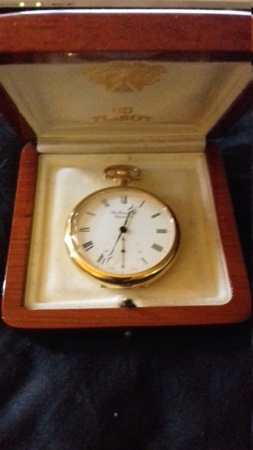  Un "Unitas" 6497 magnifiquement décoré et travaillé dans une montre gousset "Tissot" récente présentée dans sa boite en bois précieux. 20180211