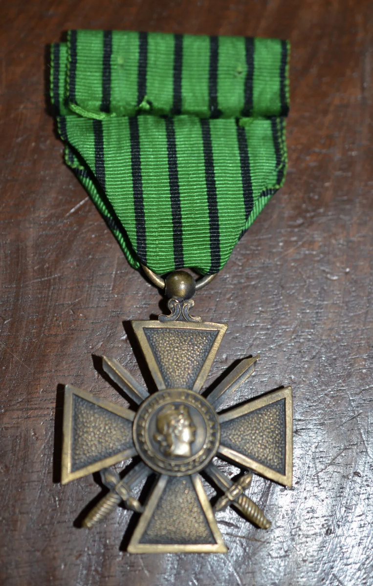 Médaille française ww2  D37d0810