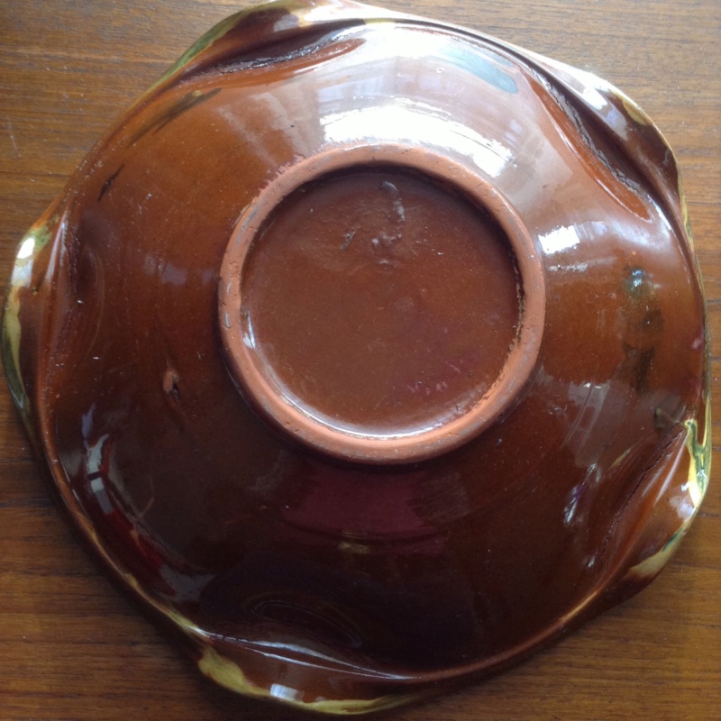 Anyone recognise signature on slipware wavy edge bowl - Ceramy, Spain 9f0b6810