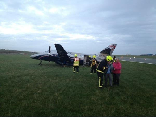 Avis à ceux qui veulent visiter le TT par avion ! Captur41