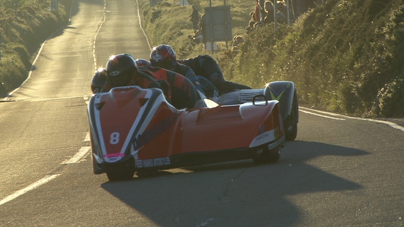 TT 2012 : comme la Quouine, nous jubilons # 04 - Page 2 Dsc04512