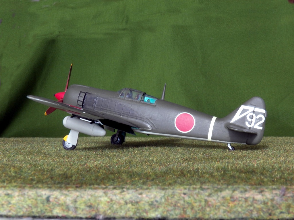 Kawasaki Ki 100, Maquette Tamiya au 1/50 100_0020