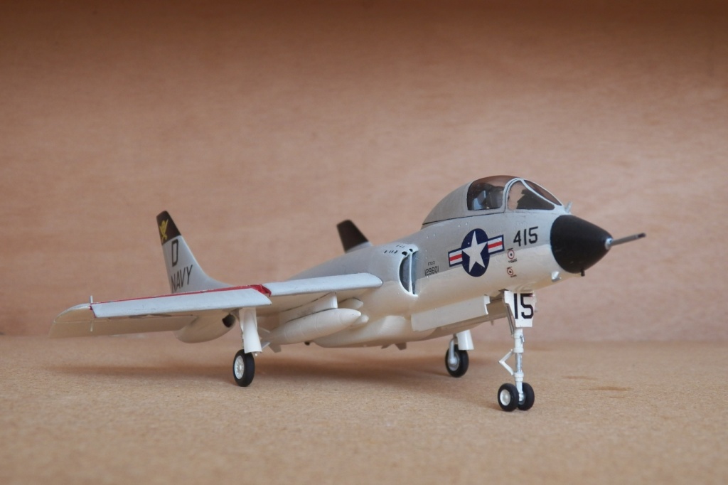 Chance Vought F7U-3 Cutlass 100_1526