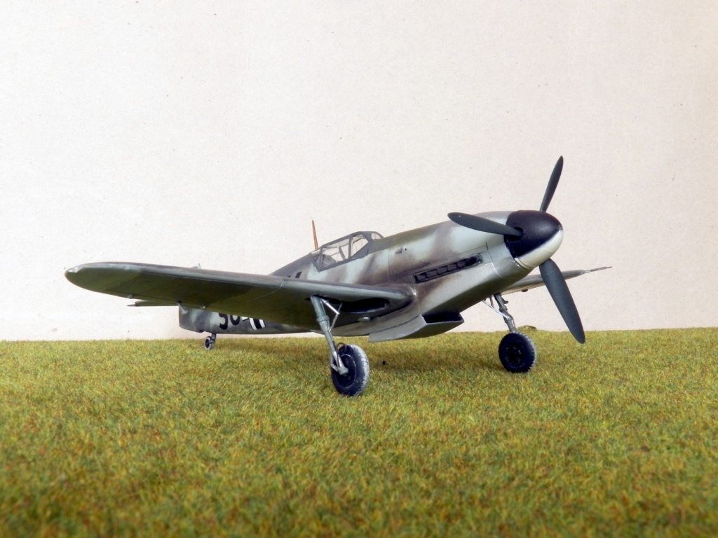[AIRFIX] MESSERSCHMITT Bf 109 F Réf 04101 100_2414